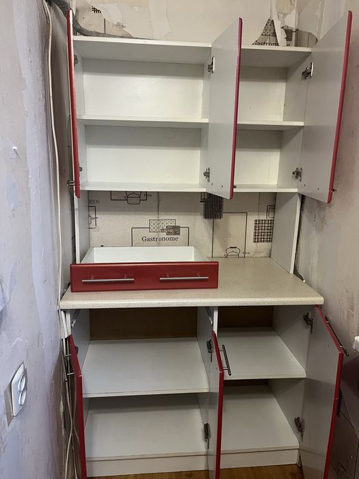 Продам кухонный гарнитур