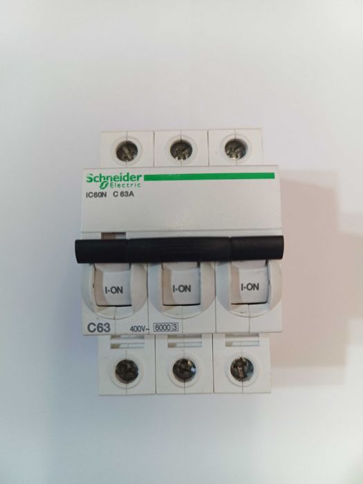 Прекъсвач, предпазители-- ШНАЙДЕР-160А