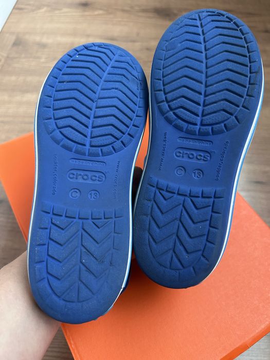 Crocs c13.
