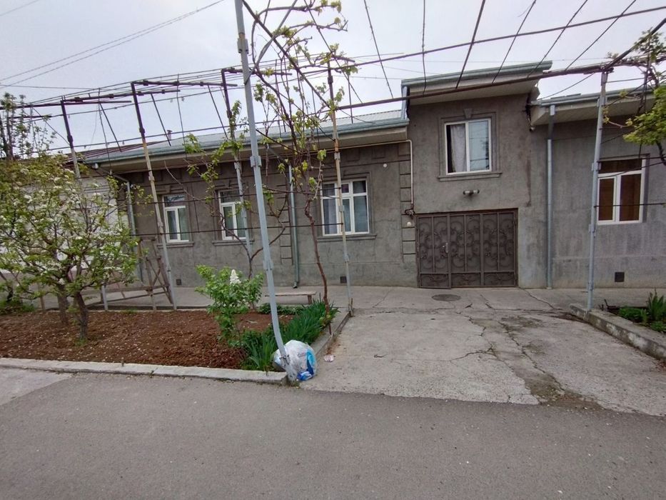 Student qizlarga  arenada 900000