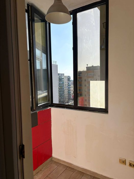 Proprietar Vand Garsoniera