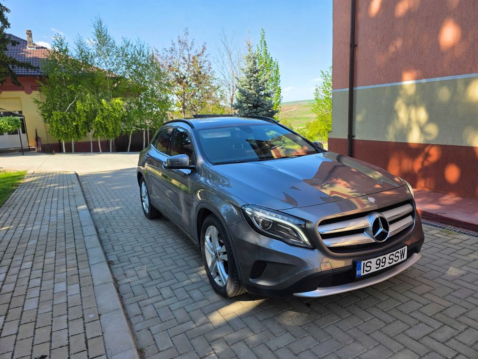 Mercedes-Benz GLA 200d 4MATIC – proprietar, stare excelentă