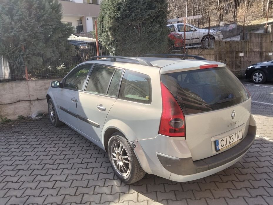 Vând Mașina Renault Megane