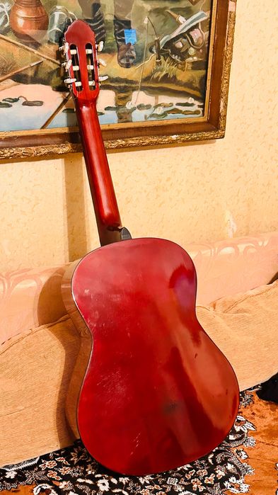 Гитара Clifton .