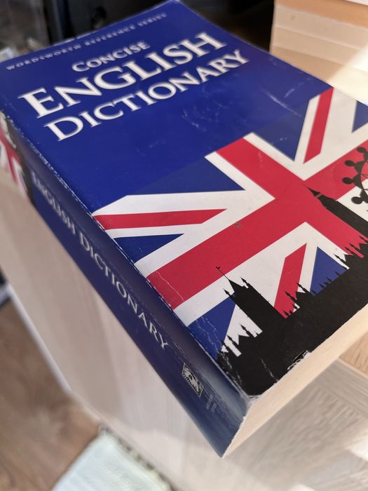 Dictionar englez - Concise English Dictionary 2007