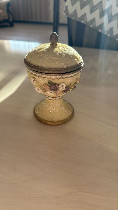 Шкатулка для украшений