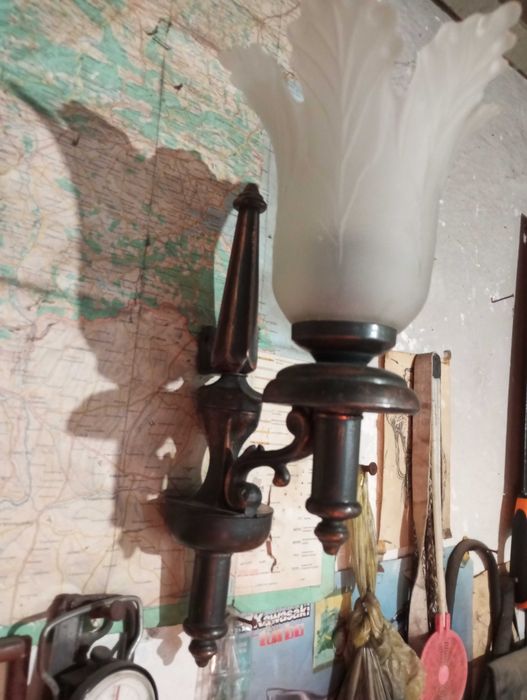 Лот от разнообразни лампи