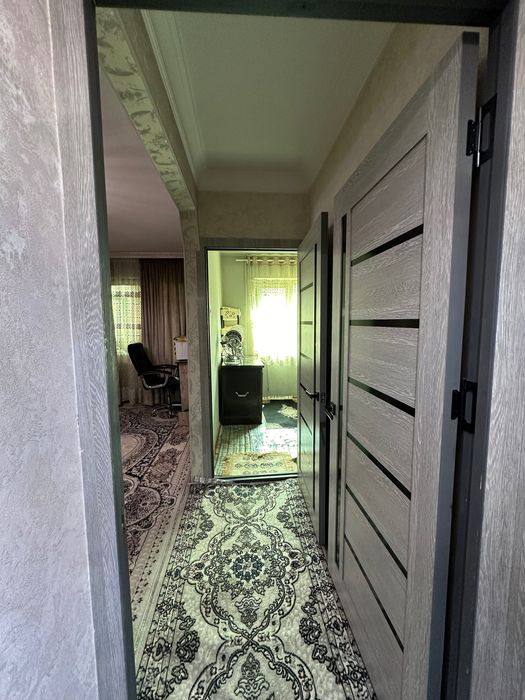 Qoqon 2xonalik uy sotiladi srochna egasi ozim