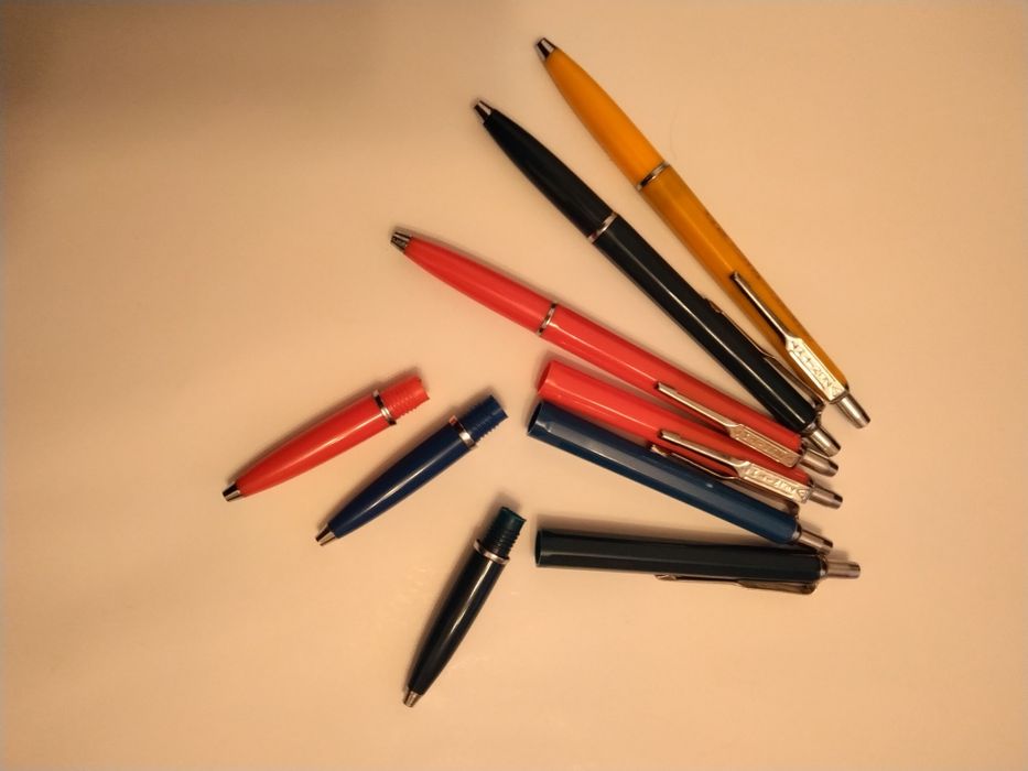 Продавам нови автоматични химикалки Zenith 7 от времето на 1985 г.