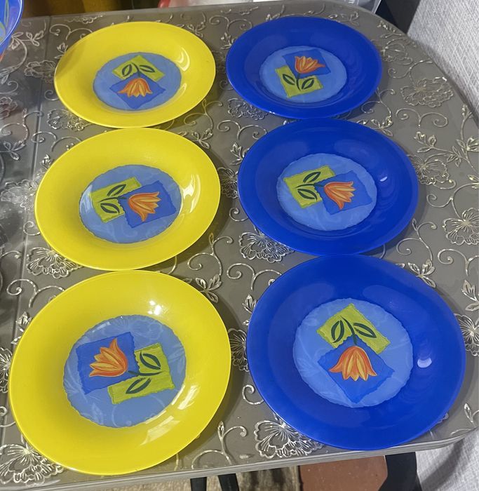 Продам посуду , набор.