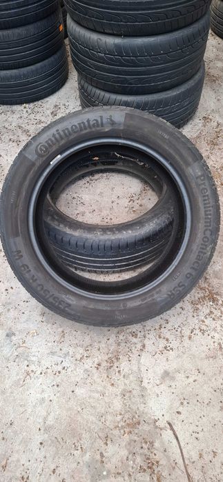 2бр. 235/50/19 Continental RFT 6.8mm грайфер, дот 20г.  ***