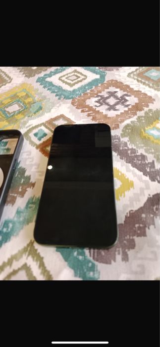 iPhone 13 продается