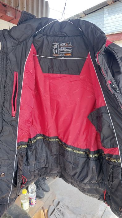 Продам куртку для мальчика (подростков)