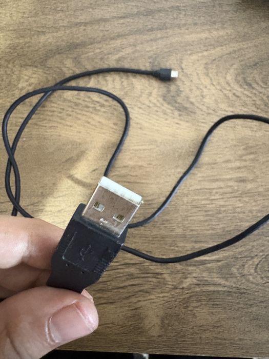 Cablu USB-A la micro USB – stare foarte bună