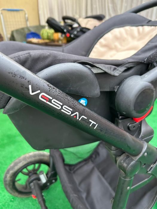 Vând carut Vessanti Crooner 3 în 1