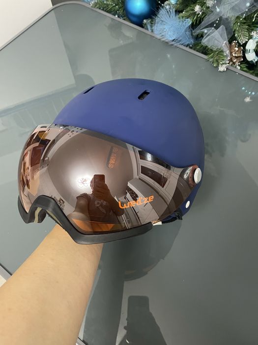 Casca protectie cu viziera