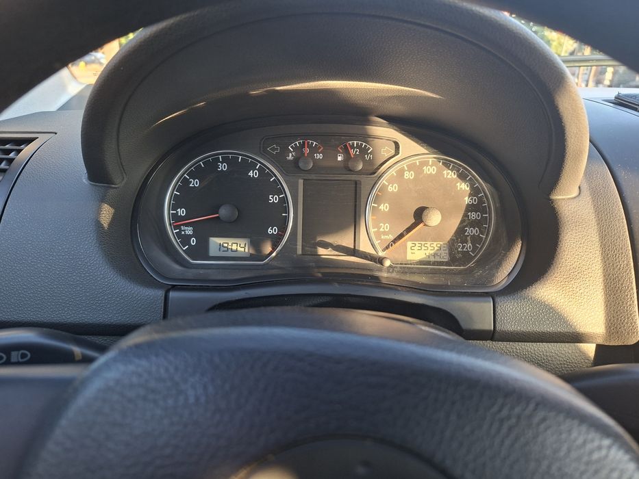 VOLKSWAGEN Polo 2002 — imagine 11