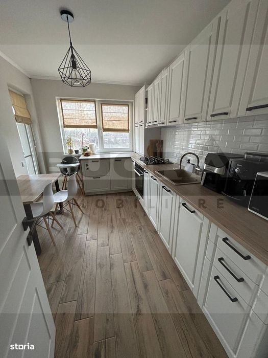 Apartament de 3 camere, 65mp, etaj intermediar, parcare, Apahida