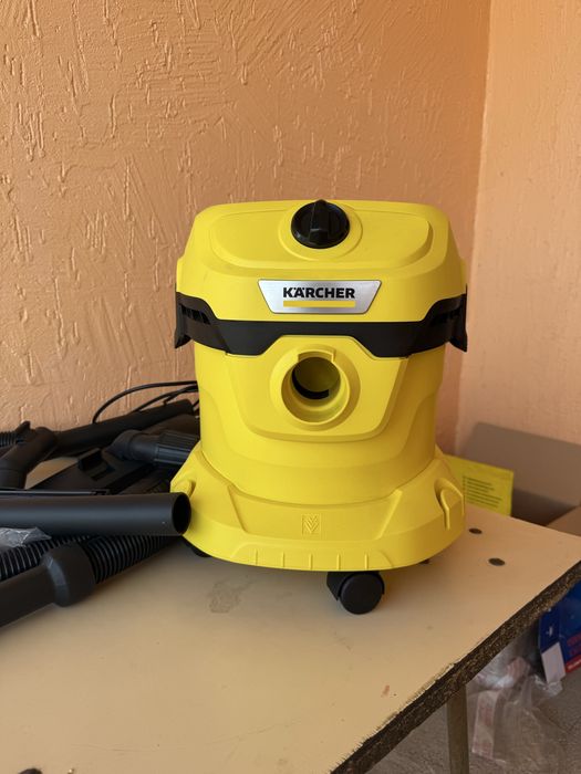 Строительный пылесос Karcher