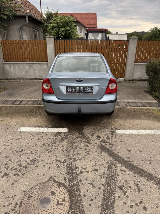 FORD Focus 2006 — imagine 5