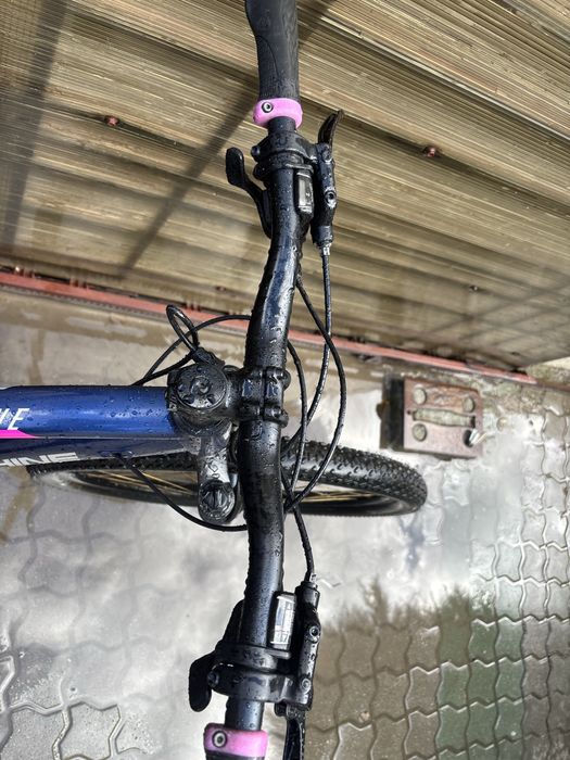 Bicicletă Rock Machine Catherine 70-27 în stare superbă. Negociabil.