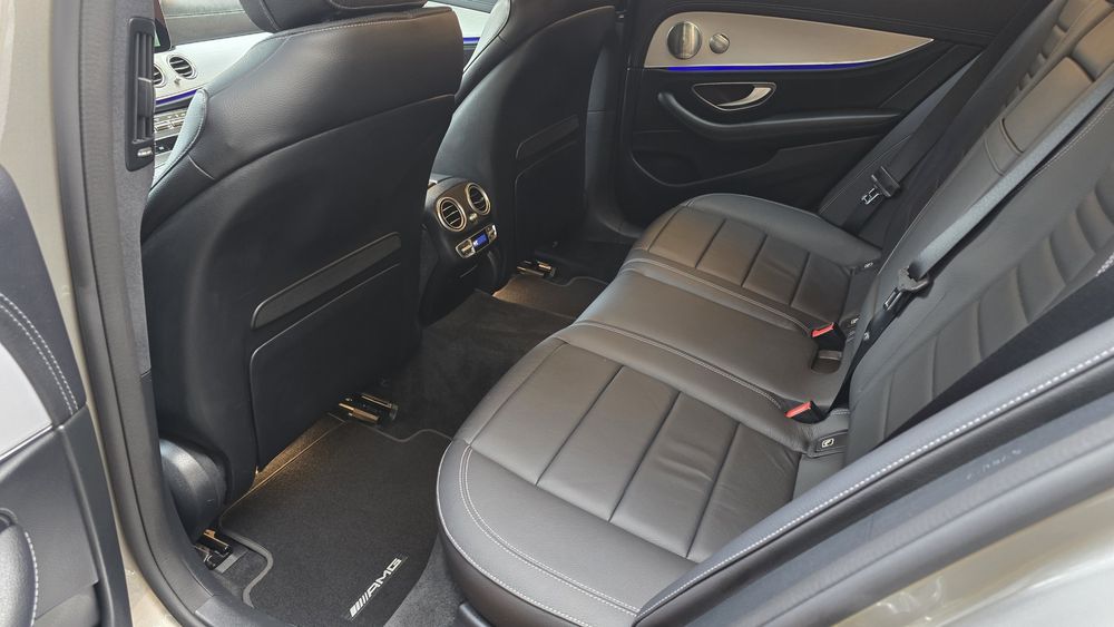 Mercedes-Benz E 300DE 4 Matic  -Plug-IN Hybrid