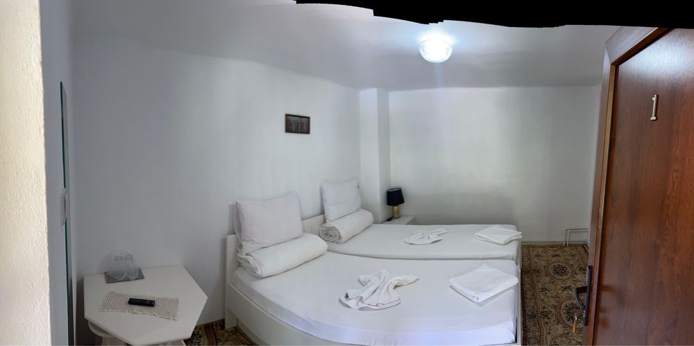 Podul Cetati capacitate 24-26 persoane