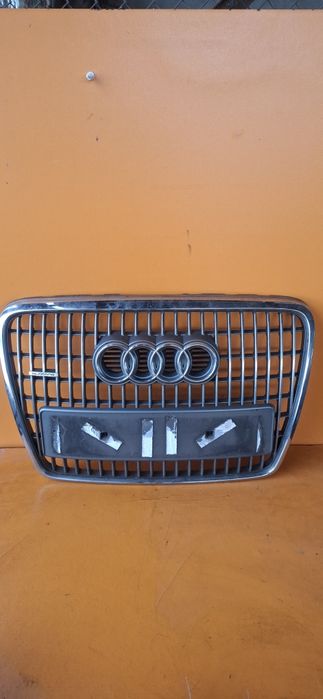 Оригинална предна радиаторна решетка Audi A6 C6 4F 4FH Allroad 4F0853651AA