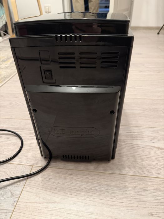 Espressor automat De’Longhi cu garanție