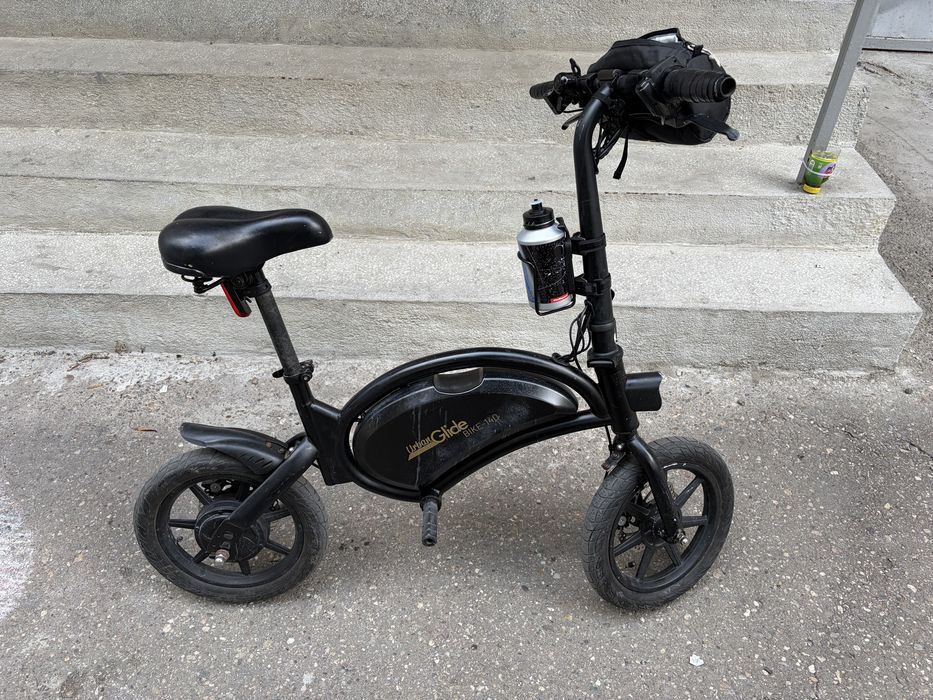 Urban Glide Bike 140 – bicicletă electrică pliabilă, compactă și ușor de transportat