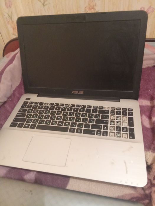 Продам два ноутбука на запчасти