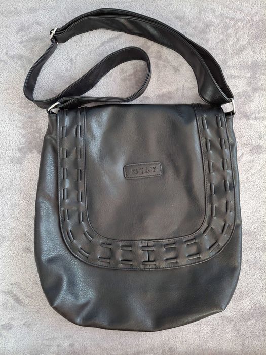 Дамска чанта през рамо