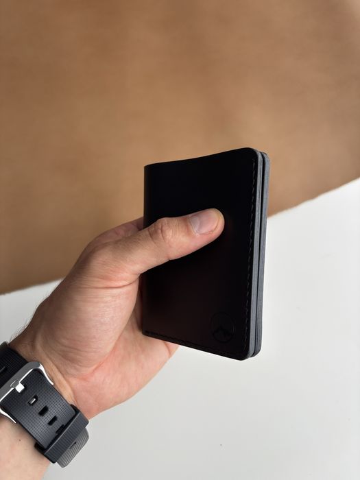 Portofel slim buletin nou din pielea naturala realizat manual