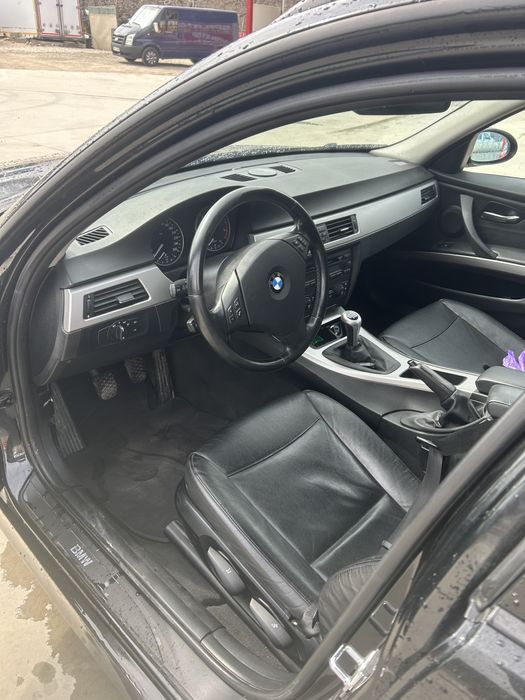 Bmw e 91 320 163 cp distributie in fata