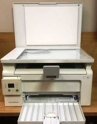 Продам МФУ Hp laser jet pro mfp m130a