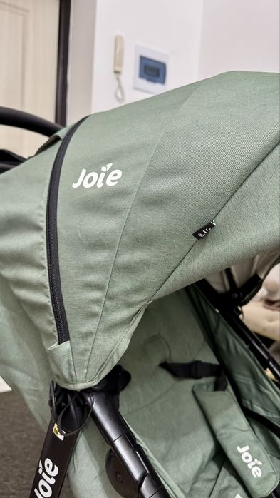 коляска прогулочная Joie