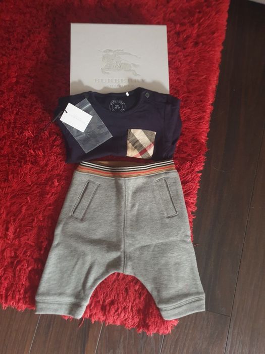 Body,pantalon si bluza burberry  originala noi
