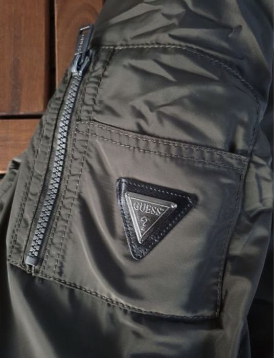 Мъжко яке GUESS - ветроустойчиво Оригинално