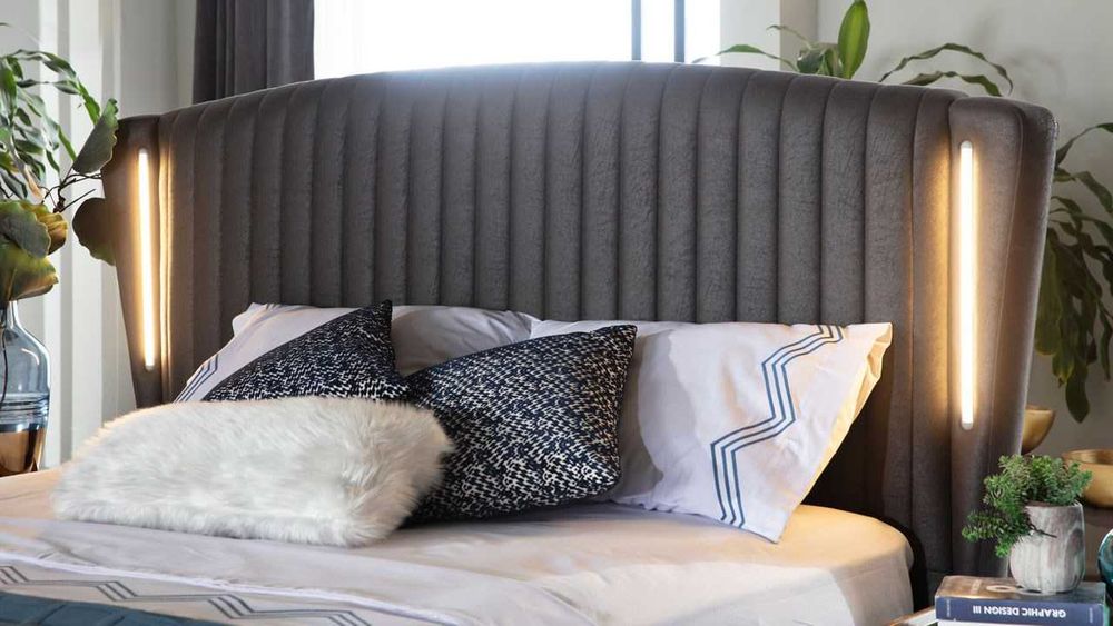 Срочно продам спальный гарнитур