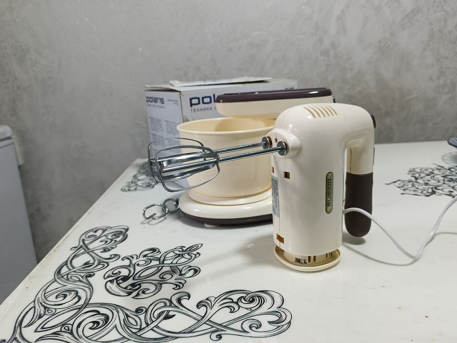 Продам миксер Polaris