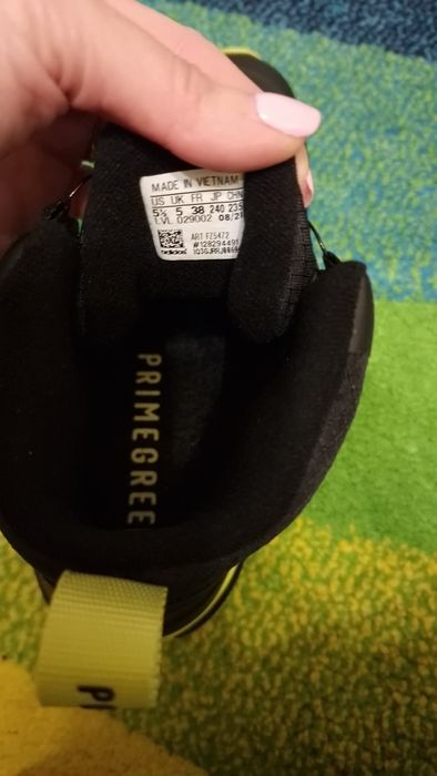 Оригинални зимни Adidas