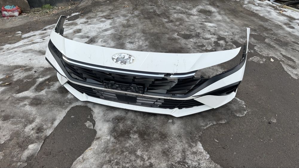 Передний баспер на Elantra 24