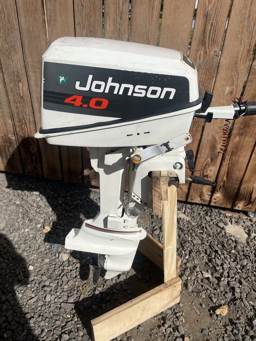 Motor barca Johnson Deluxe