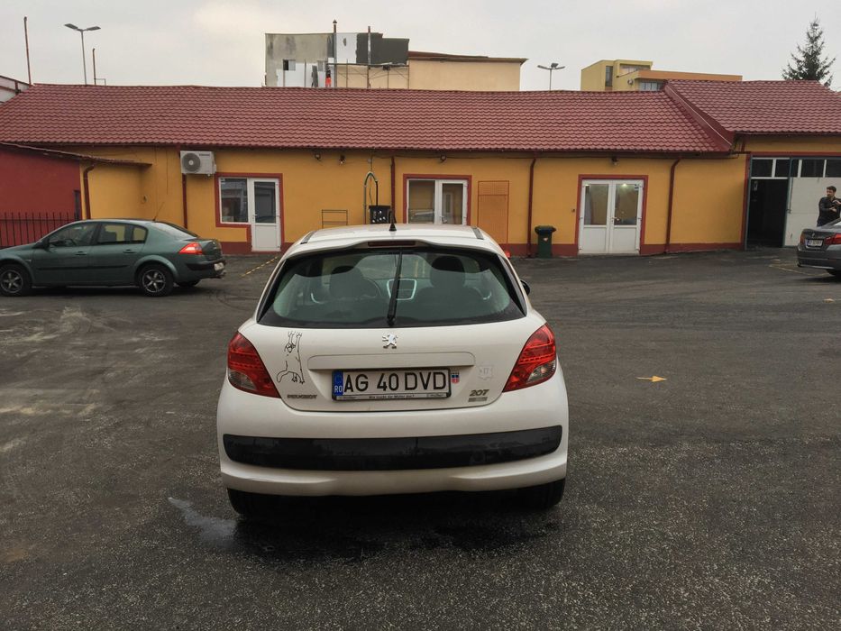 PEUGEOT 207 0 — imagine 3