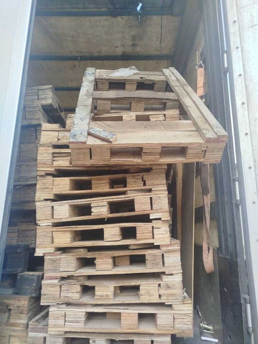 продаются поддоны