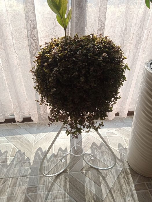 Подставка для цветов