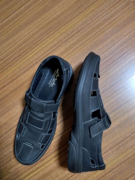 Продам мужскую обувь