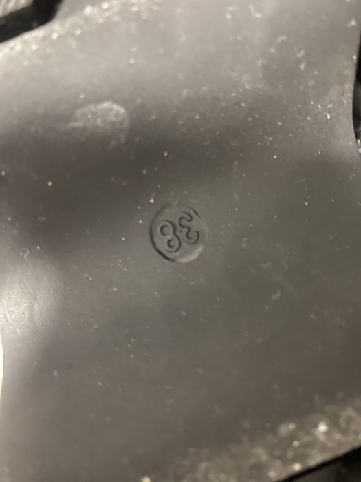 Ботинки зима 38 продам