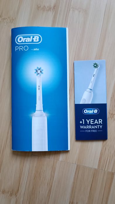 Електрическа четка за зъби Oral B Pro 3 3900