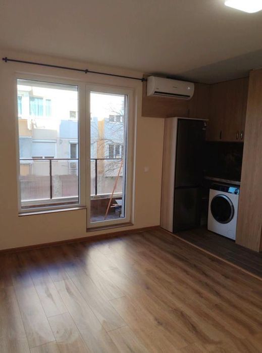 Дава се под наем Двустаен апартамент в София, Люлин 9 - 48 кв.м за 497.25 € - Снимка #1